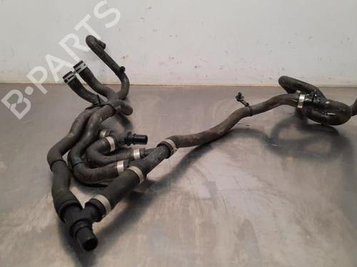 Used Pipe VOLVO XC60 II (246) B5 Mild-Hybrid AWD (235 hp) 20080469