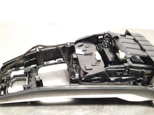 Middle console MERCEDES-BENZ A-CLASS Saloon (V177) AMG A 35 4-matic (177.151) | BP19649195I22 
