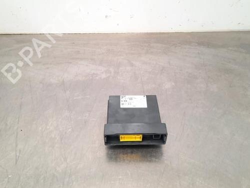 Used Electronic module PEUGEOT 3008 II SUV (MC_, MR_, MJ_, M4_) 1.2 THP/ PureTech 130 (MRHNSM, MRHNSU, MRHNSJ, MRHNYW,... (131 hp) 23581024