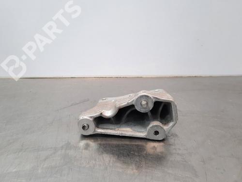 Used Engine mount Engine mount MINI MINI (F55) Cooper (136 hp) 10897834 10897834