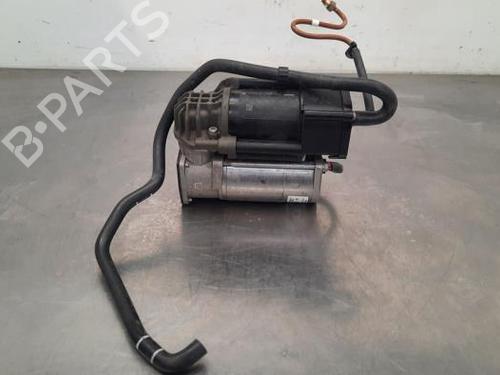 Compresor de suspensión Compresor de suspensión MERCEDES-BENZ E-CLASS T-Model (S213) E 300 de (213.216) (306 hp) 34198476 34198476