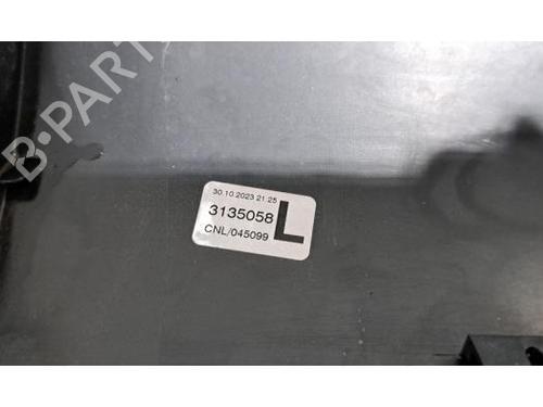 Venstre sidekjole TESLA MODEL Y (5YJY) Long Range All-wheel Drive | BP31374977C115 