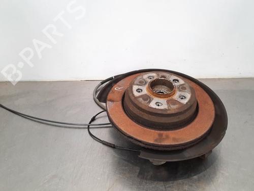 Used Right rear steering knuckle BMW 3 (F30, F80) 318 d (150 hp) 10902078