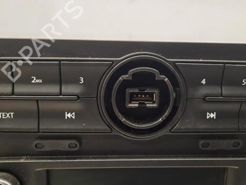 Bilradio RENAULT TWINGO III (BCM_, BCA_) 1.0 SCe 70 | BP23623678E6 