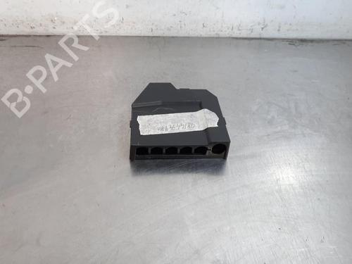 Fuse box CITROËN C4 III (BA_, BB_, BC_) ë-C4 (BCZKXC, BZCKSC) | BP39065063E1 - Image 2