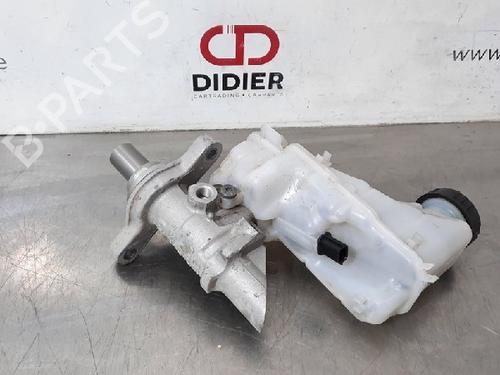 Used Brake master cylinder RENAULT TALISMAN (LP_) 1.6 dCi 130 (130 hp) 10876440