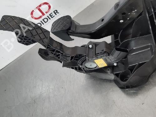 Used Pedal SKODA FABIA III (NJ3) 1.0 (60 hp) 10872951