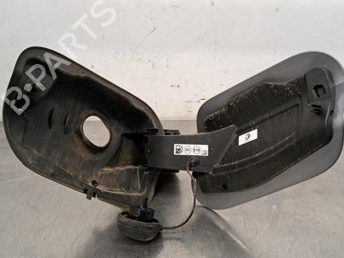 Fuel flap PEUGEOT 308 III (FB_, FH_, FP_, F3_, FM_) PureTech 130 (FPHNSL, FPHNST) | BP23629471C131 