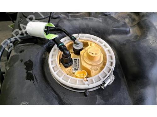 Used Fuel pump BMW X6 (F16, F86) xDrive 40 d (313 hp) 23631654