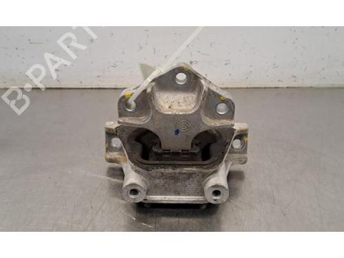 Used Engine mount SUZUKI SX4 S-Cross (JY) 1.0 (AKK 310) (111 hp) 29521842