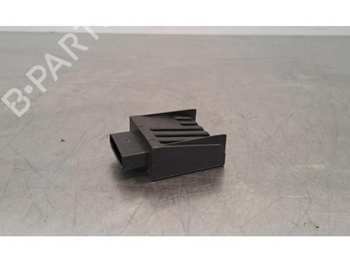 Used Fuel ECU AUDI A3 Limousine (8VS, 8VM) 30 TDI (115 hp) 28067641