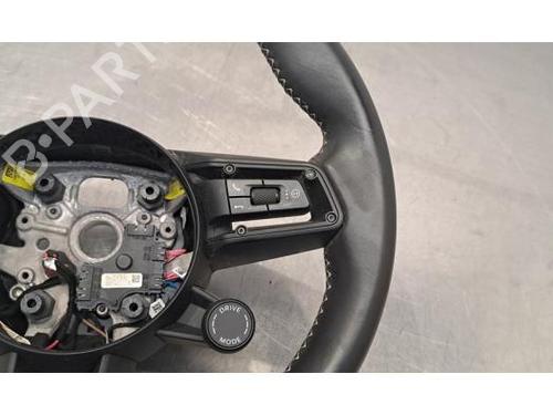 Volant PORSCHE TAYCAN (Y1A) Performance Battery Plus (Y1AAA1) | BP30840208C49