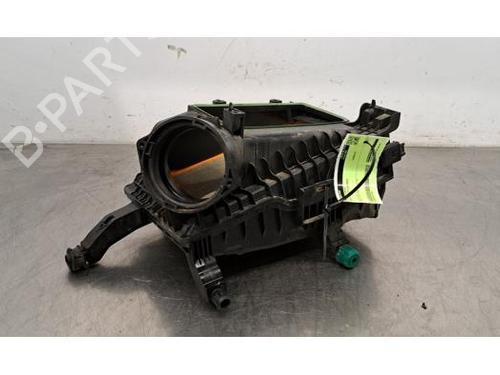 Used Air filter box MERCEDES-BENZ VITO Mixto (Double Cabin) (W447) 114 CDI (447.701, 447.703, 447.705) (136 hp) 23641787