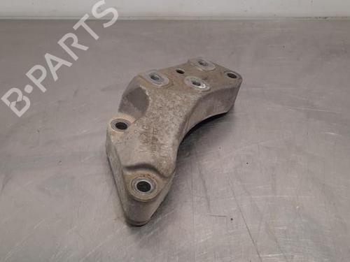 Used Engine mount AUDI A3 Sportback (8VA, 8VF) 2.0 TDI (150 hp) 23583960