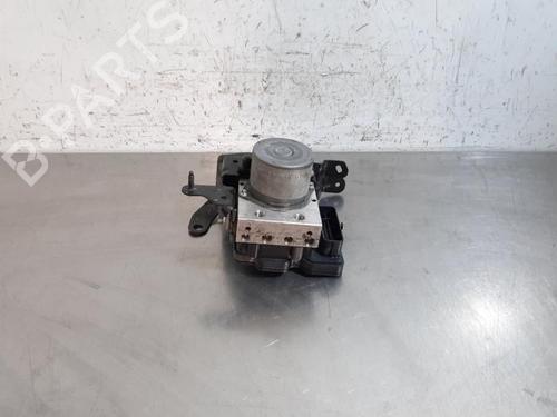 Abs pomp RENAULT MASTER III Platform/Chassis (EV, HV, UV) 2.3 dCi 145 FWD (EV0E, EV0F, HV0E, HV0F, UV0E, UV0F,... (146 hp) 29195443