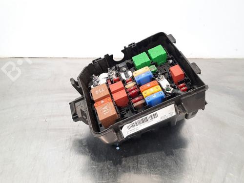 Fuse box PEUGEOT 208 II (UB_, UP_, UW_, UJ_) e-208 | BP10898743E1 