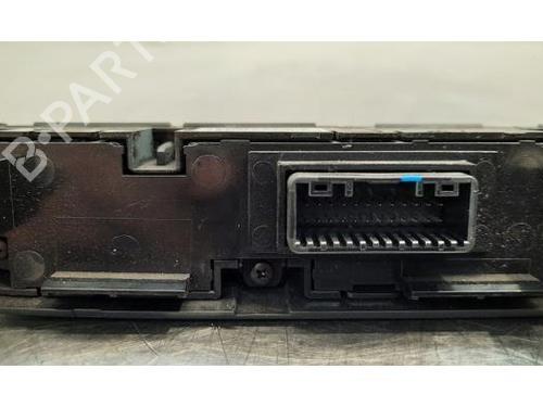 Switch KIA SORENTO III (UM) 2.2 CRDi 4WD | BP25479257I30 
