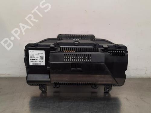 Instrument cluster VOLVO V60 II (225) B5 Mild-Hybrid AWD | BP21674262C47 
