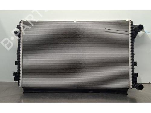 Used Water radiator Water radiator FORD TOURNEO CONNECT / GRAND TOURNEO CONNECT V761 MPV (SK) 1.5 EcoBoost (114 hp) 33057779 33057779