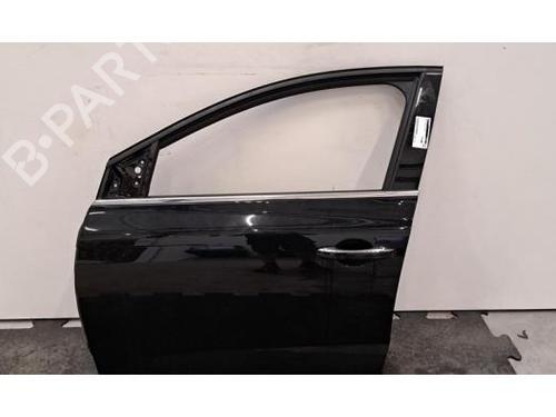 left-front-door-renault-megane-iv-hatchback-b9amn_-2015-39645946 main image