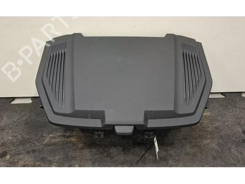 cupobject-holder-audi-e-tron-gen-2018-39571518 main image