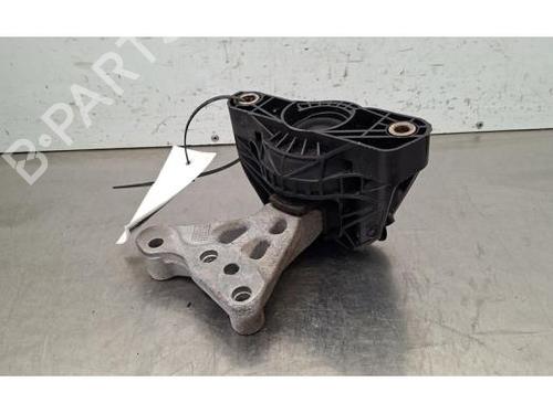Used Engine mount Engine mount CITROËN C3 III (SX) 1.2 PureTech 82 (83 hp) 40070823 40070823