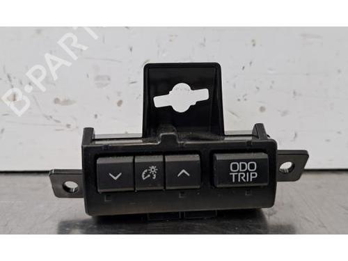 switch-toyota-mirai-jpd2_-2020-34048466 main image