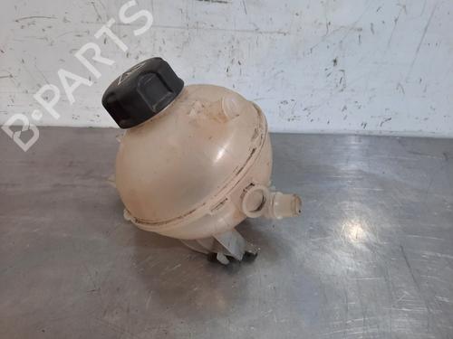 Used Expansion tank PEUGEOT 308 II (LB_, LP_, LW_, LH_, L3_) 1.2 THP 130 (131 hp) 15793473
