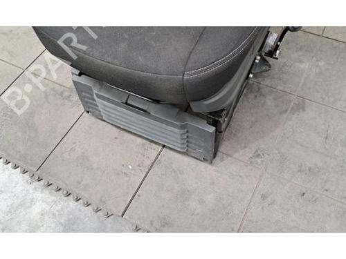 Left front seat FIAT DUCATO Van (250_) 140 Multijet 2,2 D | BP34200465C15  - Image 5