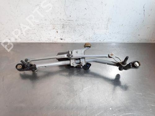 Used Front wipers mechanism OPEL CORSA F (P2JO) 1.2 (68) (75 hp) 24441530