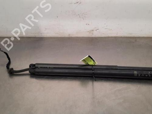 Tailgate lift support VW ARTEON (3H7, 3H8) 1.4 eHybrid 3G7827552A | 3G7827851A