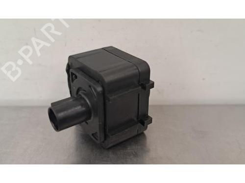 Camera PEUGEOT 308 III (FB_, FH_, FP_, F3_, FM_) PureTech 130 (FPHNSL, FPHNST) | BP29984888E14 