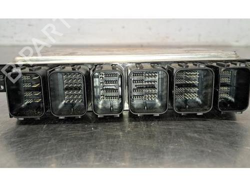 Engine control unit (ECU) MERCEDES-BENZ C-CLASS (W205) C 200 d (205.011) | BP28092412M57 