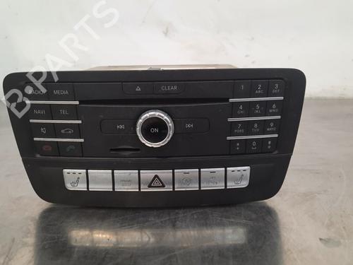 Used Radio MERCEDES-BENZ CLA Coupe (C117) CLA 180 (117.342) (122 hp) 20692910