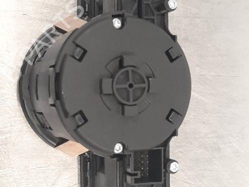 Headlight switch MERCEDES-BENZ GLA-CLASS (X156) GLA 220 CDI (156.903) | BP21268664I24 