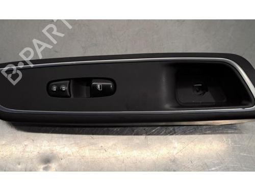 Switch NISSAN MICRA V (K14) 1.0 IG-T 100 | BP32161715I30 