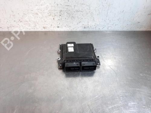Used Engine control unit (ECU) VOLVO V60 II (225) D3 (150 hp) 31324224