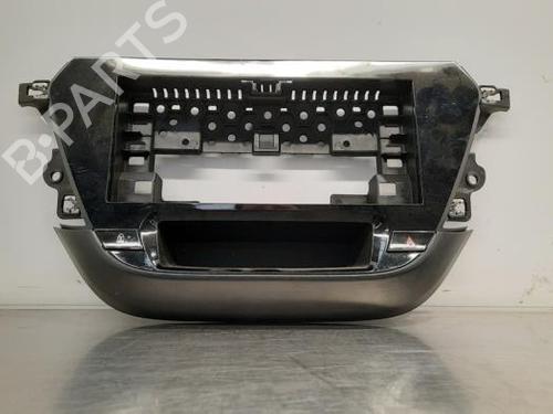 Andre OPEL CORSA F (P2JO) 1.2 (68) (75 hp) 21673950