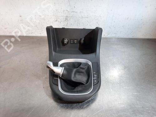 Used Middle console HYUNDAI i30 Estate (PDE) 1.0 T-GDI (120 hp) 23626827