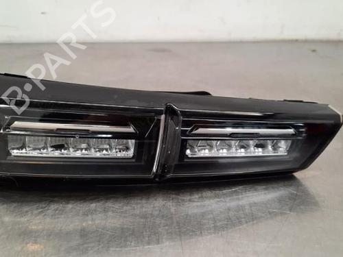 Used Right taillight PEUGEOT 308 III (FB_, FH_, FP_, F3_, FM_) PureTech 130 (FPHNSL, FPHNST) (131 hp) 23605226