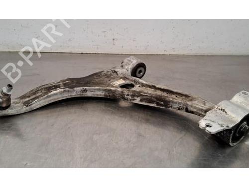 Used Left front suspension arm MERCEDES-BENZ CLA (C118) CLA 200 (118.387) (163 hp) 29985003