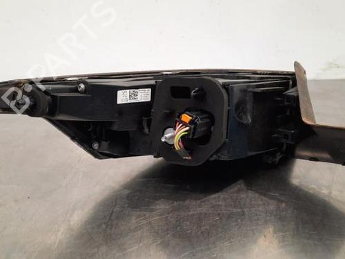 Right taillight PEUGEOT 308 III (FB_, FH_, FP_, F3_, FM_) Hybrid 136 (FPHPYC) | BP19650532C35 