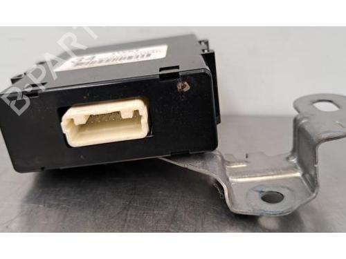 Steering ECU TOYOTA HILUX VIII Pickup (_N1_) 2.8 TD 4WD (GUN126) 8965071040