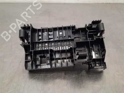 Fuse box OPEL ASTRA K Sports Tourer (B16) 1.6 CDTi (35) | BP17565111E1 