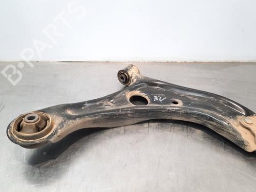Used Right front suspension arm HYUNDAI TUCSON (TL, TLE) 1.7 CRDi (116 hp) 10899482