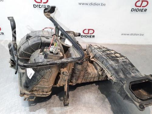 Used Heater matrix box OPEL VIVARO B Bus (X82) 1.6 CDTI (06) (120 hp) 10893558