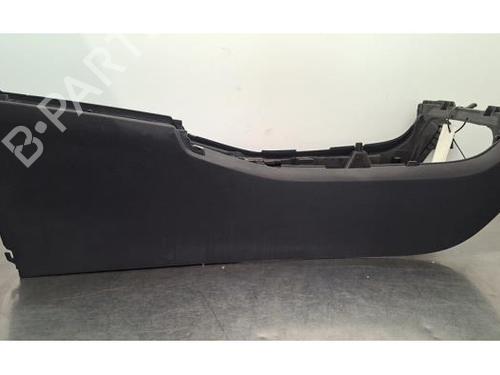 Console central MERCEDES-BENZ CLA Shooting Brake (X118) CLA 180 d (118.603) (116 hp) 31633794