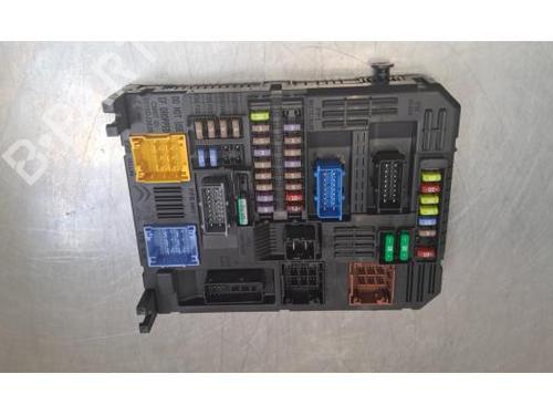 Fuse box PEUGEOT TRAVELLER Bus (V_) 2.0 BlueHDi 180 | BP37674812E1 - Image 3