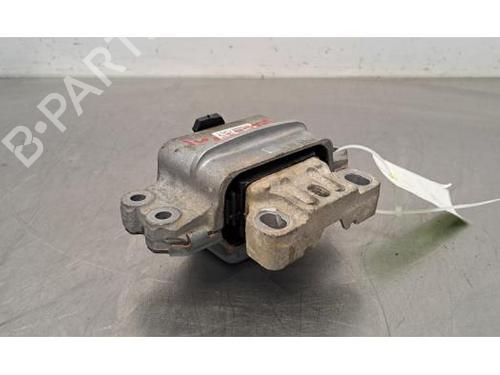 Used Engine mount VW CADDY IV Box Body/MPV (SAA, SAH) 2.0 TDI (75 hp) 28092189