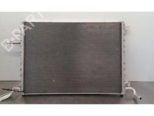 Used Water radiator Water radiator 37479446 37479446